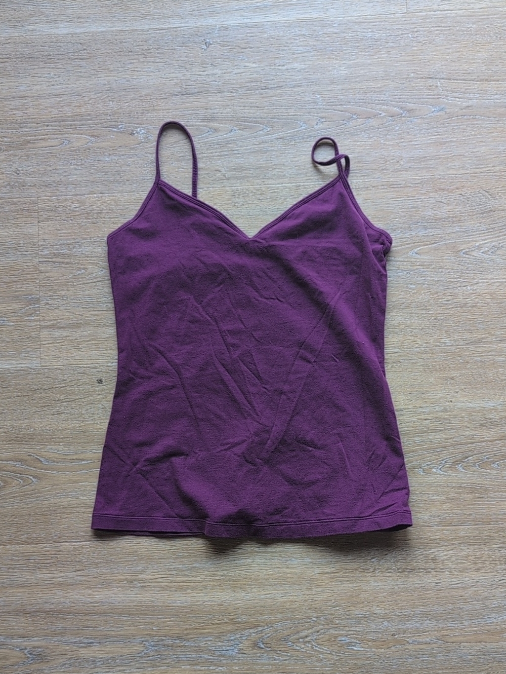 Women's Purple  V-Neck Spaghetti Strap Tank Top, Medium